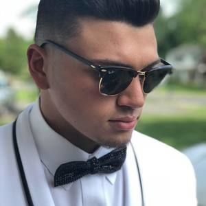 Meet your Posher, Antonio